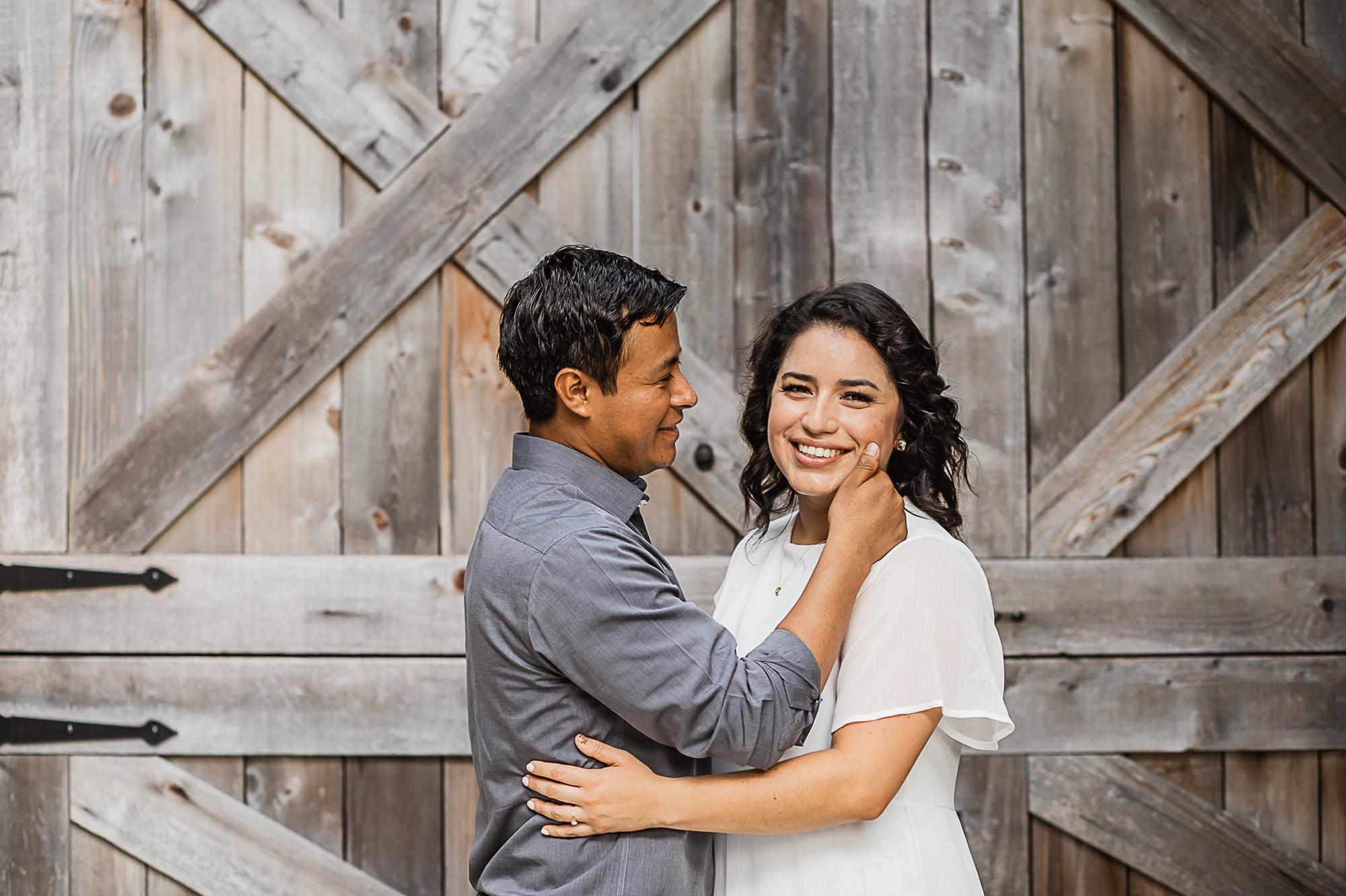 My favorite engagement picture 🥺
Mi foto favorita de compromise 🥺