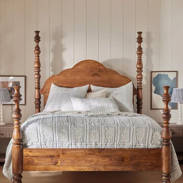 Spindle Four-Poster Bed