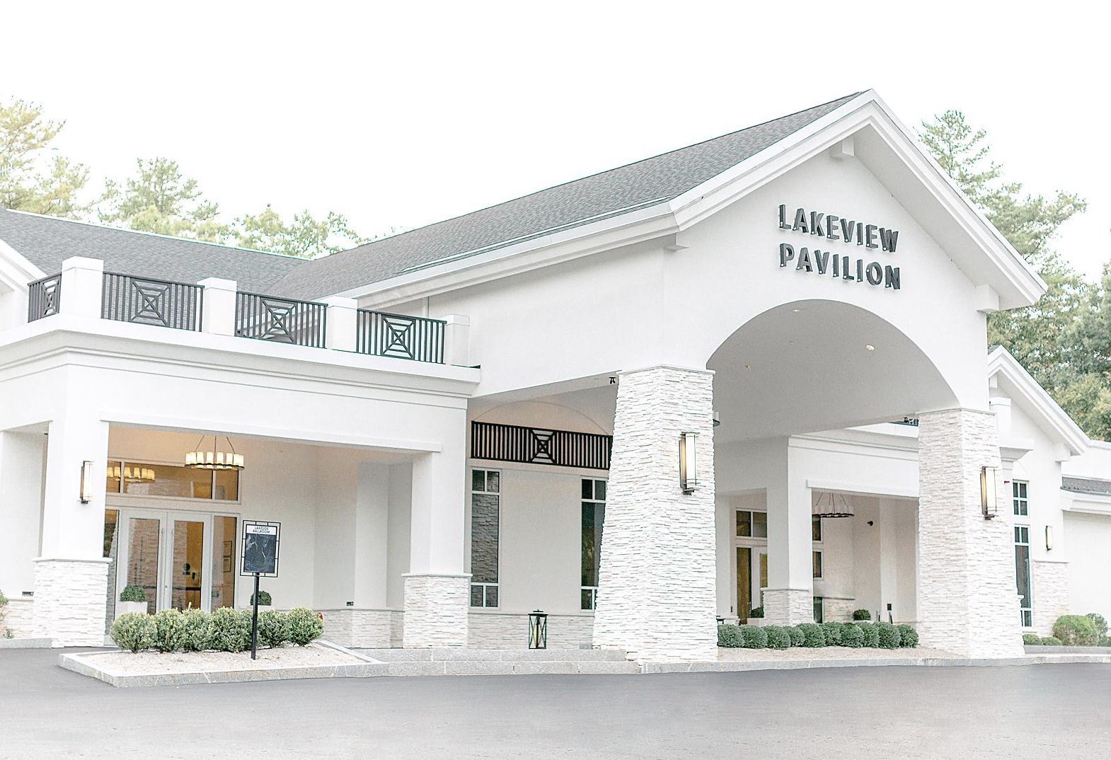 The Wedding Website of Nathan Healy and Taylor Bamford