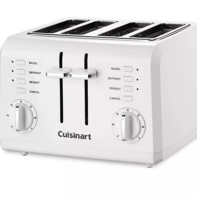 Cuisinart® Compact 4-Slice Toaster - White
