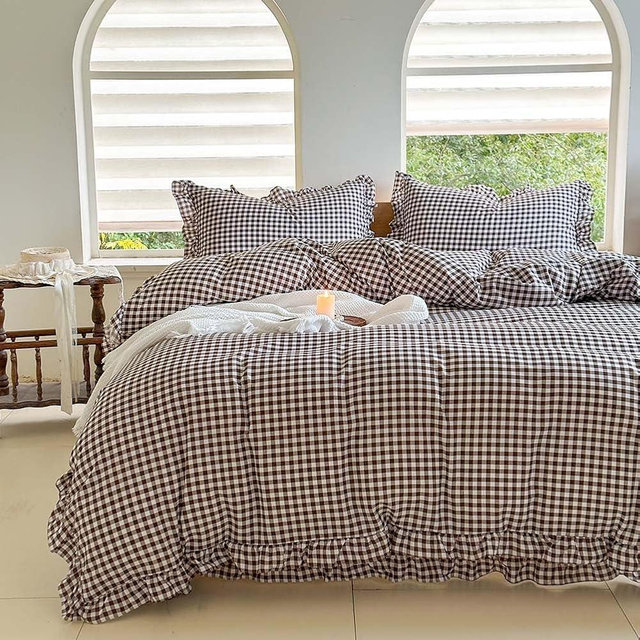NSNLGSGC Mocha Ruffle Gingham Comforter Set King, Pre-Washed Ruffled Coffee Plaid Checked Comforter Bedding, 3 Pieces Vintage Farmhouse Grid Bedding Set(Mocha Gingham, King)