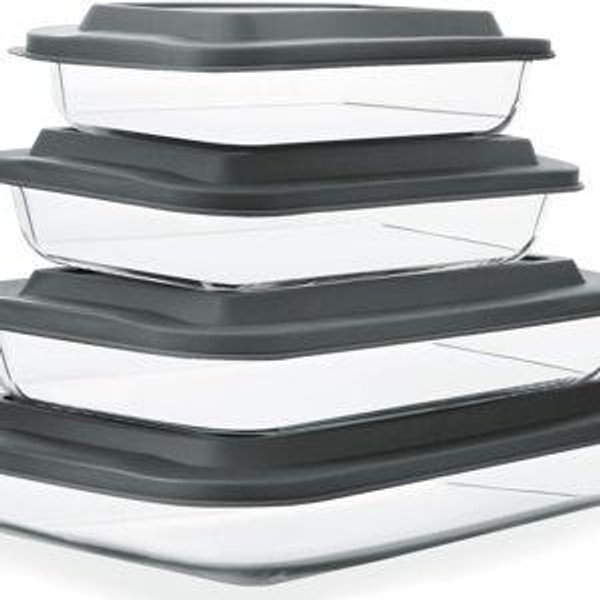 8-Piece Deep Glass Baking Dish Set with Plastic lids