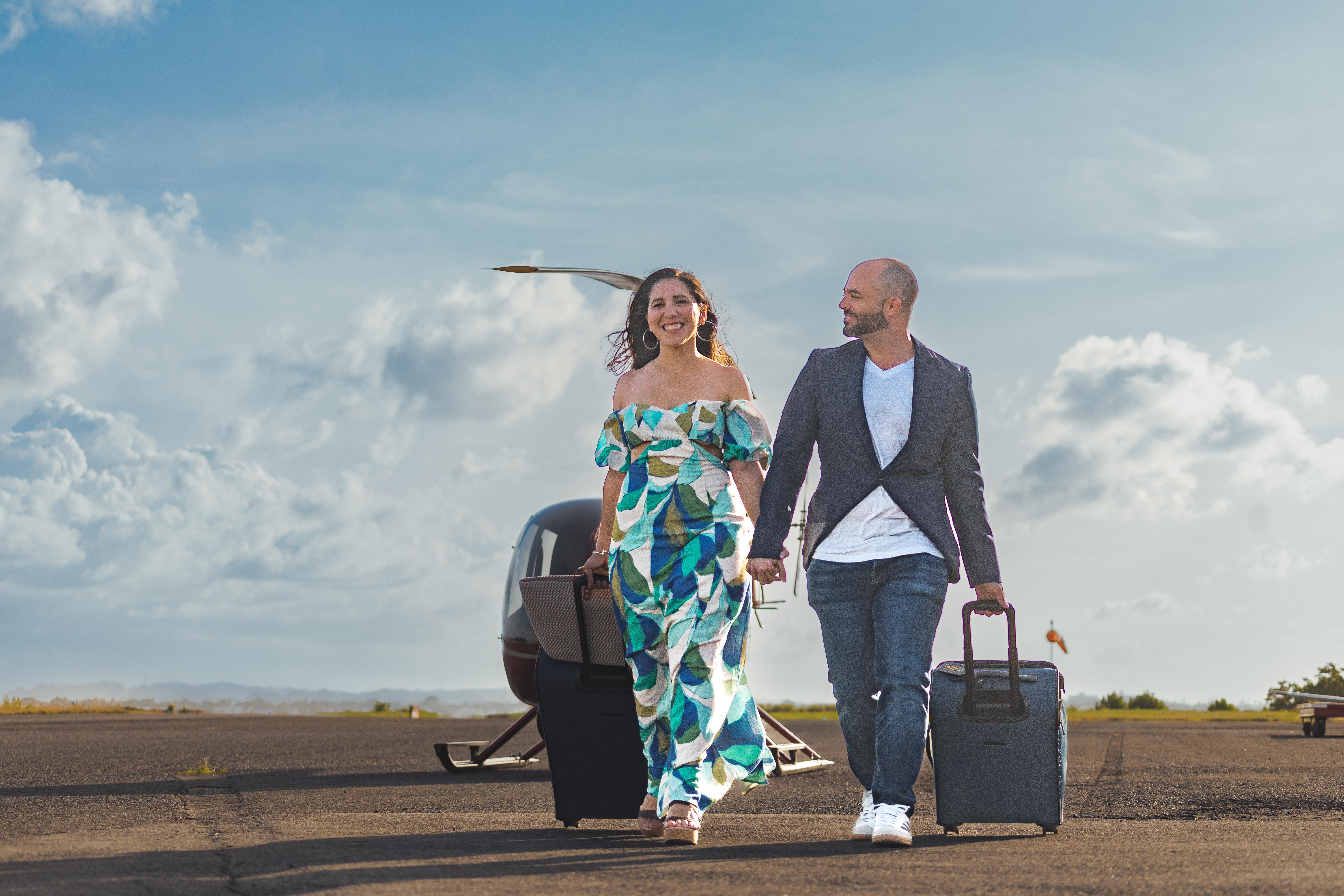 The Wedding Website of Gabriela Escalera and Max Schneiderman