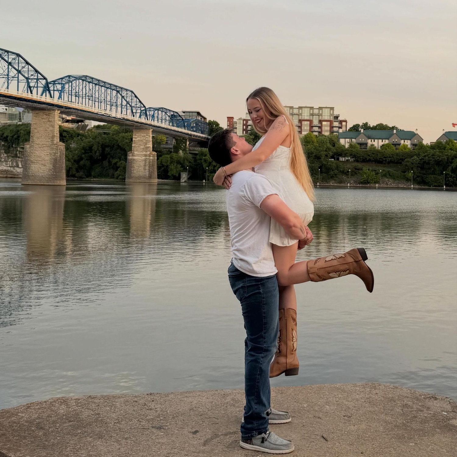 Save our date shoot