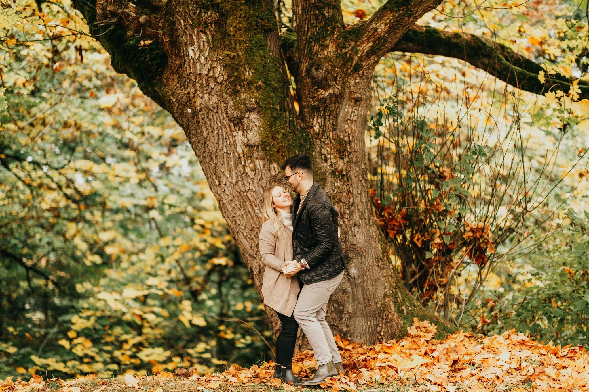 The Wedding Website of Emily Ainsworth and Michael Roberts