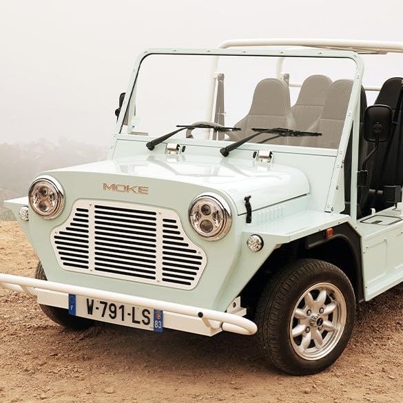 Honeymoon Moke Rental