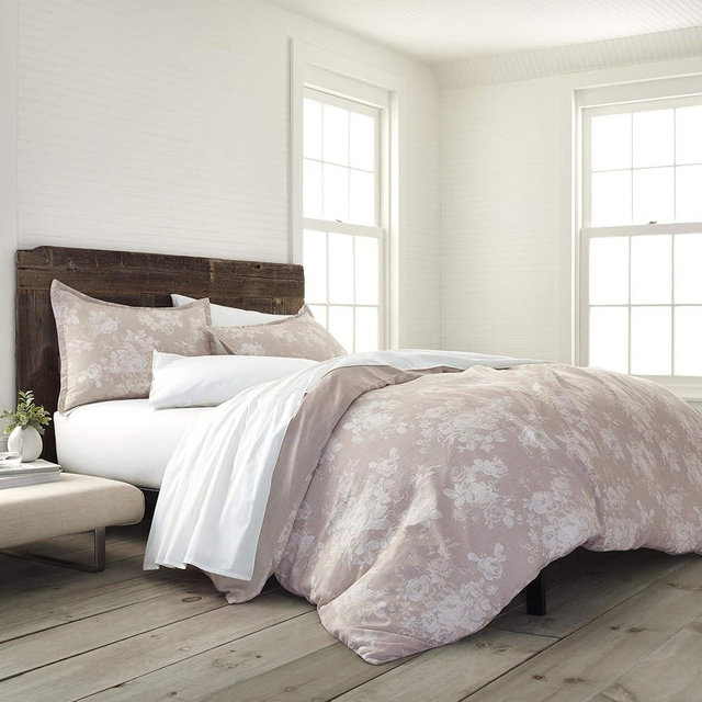 EcoPure™ Comfort Wash Sienna King Linen Comforter Set.