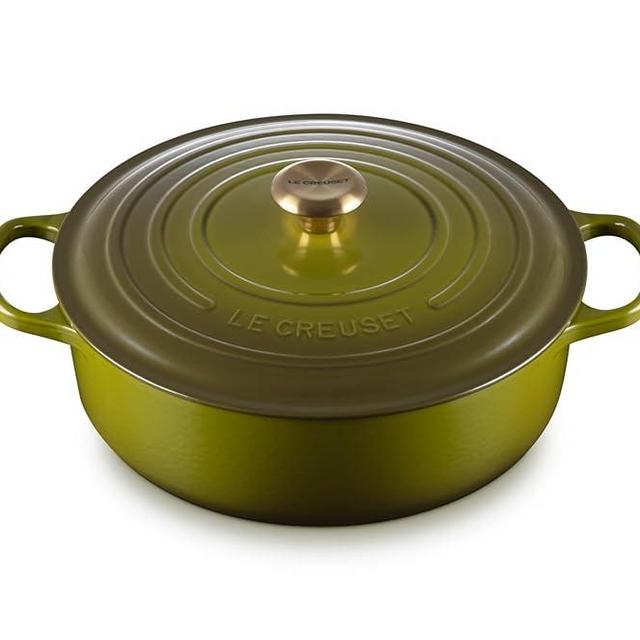 Le Creuset Enameled Cast Iron Signature Round Wide Oven, 6.75 qt., Olive