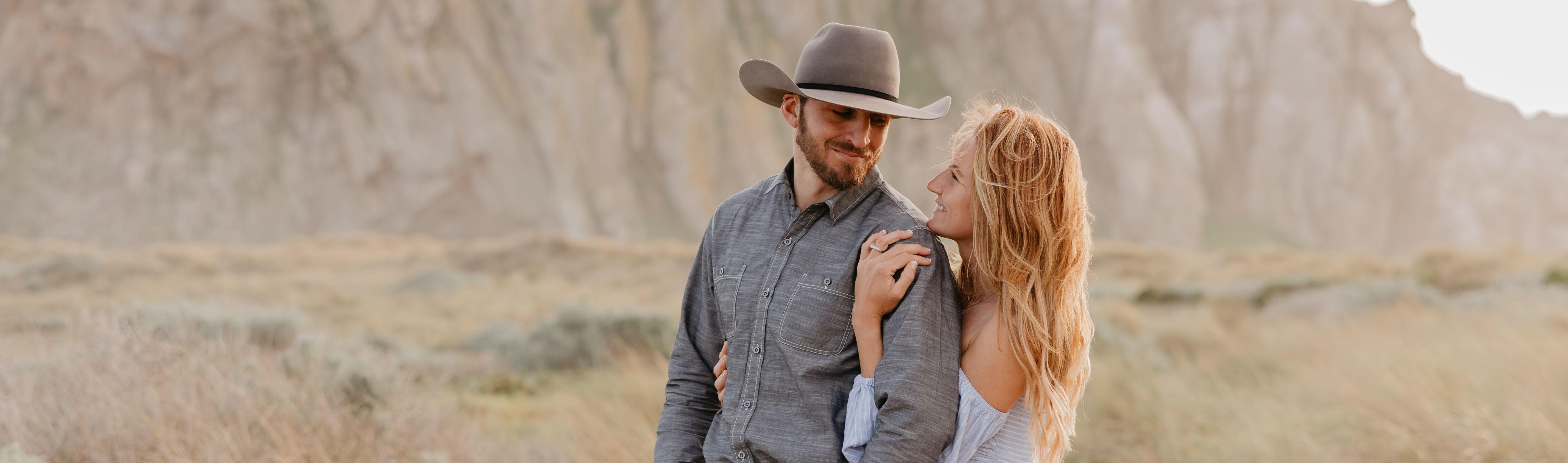 The Wedding Website of Josey Thompson and DJ Stoneburner