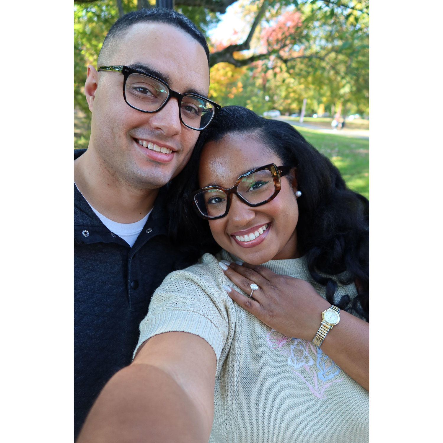The perfect Saturday in New Jersey, surrounded by stunning fall foliage—Déja and Kevin’s favorite season and the one where their love story began.