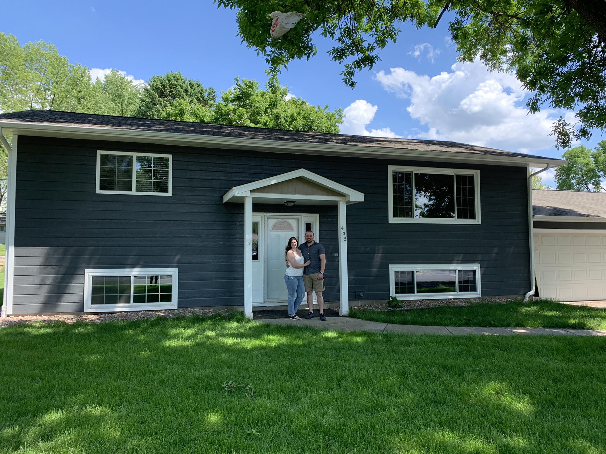 In June of 2021 Sam and Kristin closed on their first house together in Holmen. Only after 8 other offers on 8 other houses!