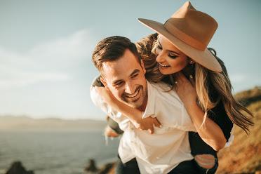 The Wedding Website of Kristin Anthony and Zach Good