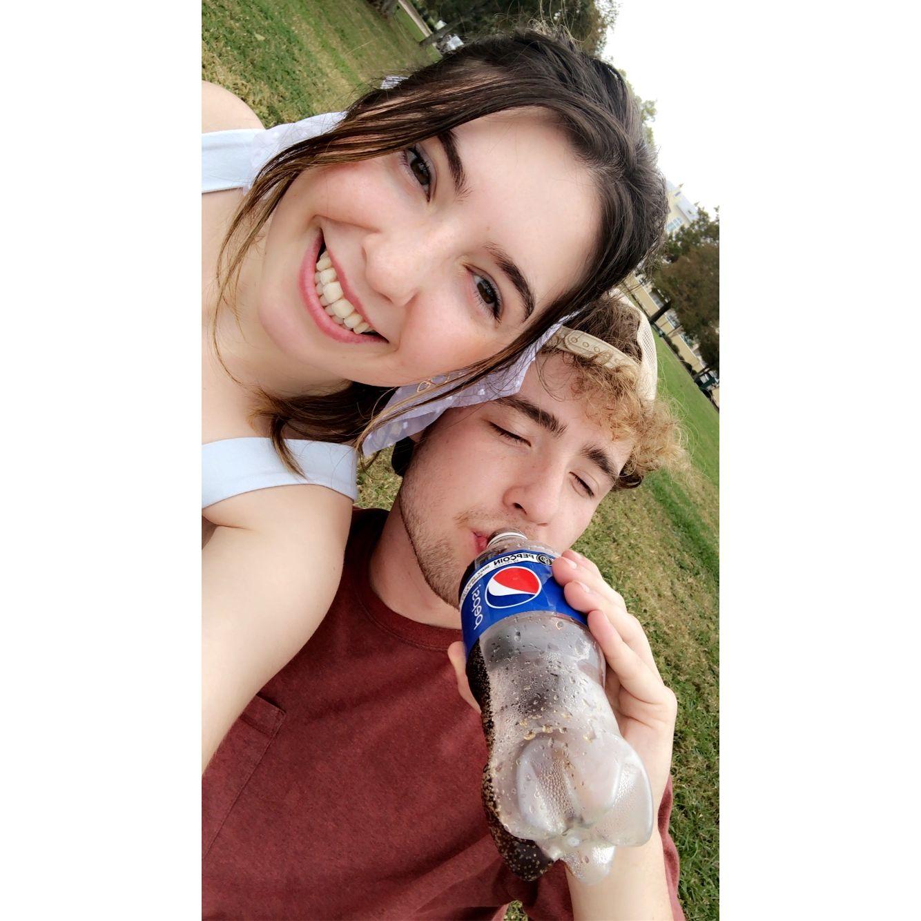Our first date ever: a picnic and pizza :p