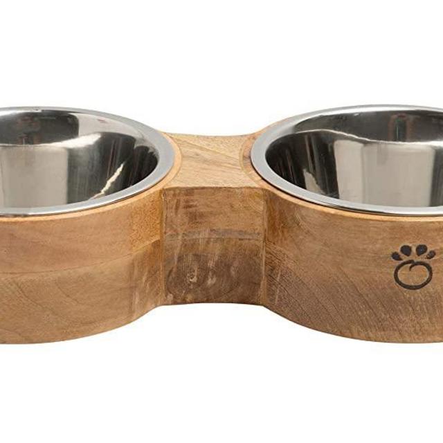 Brave Bark Figure 8 Feeder - Premium Dog and Cat Double Bowl Comes with 2 Stainless Steel Inserts Perfect for Food and Water (Large)