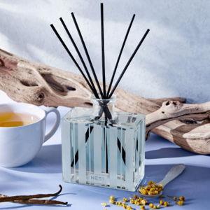 Nest Fragances Wellness Driftwood & Chamomile Reed Diffuser