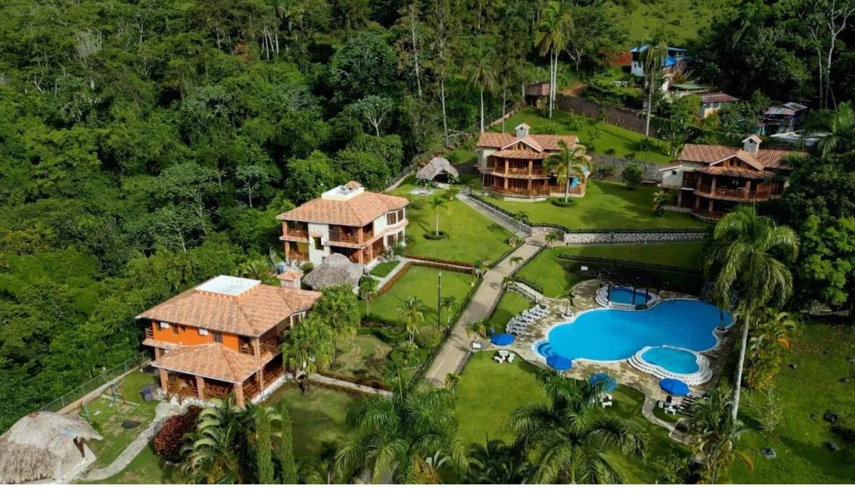 The Wedding Website of Angelica Lamar and Luis Martinez