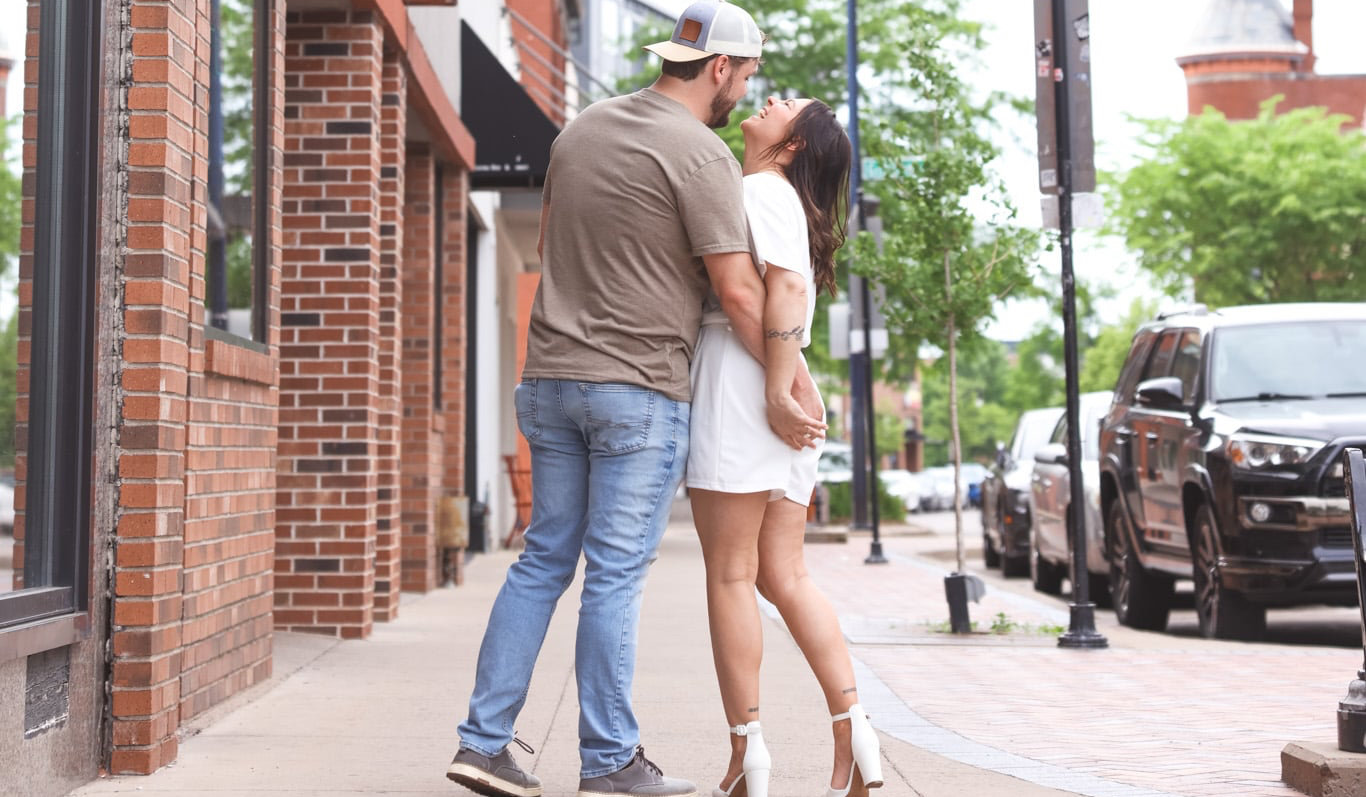 The Wedding Website of Mariyah Miller and Josh Metzenbauer