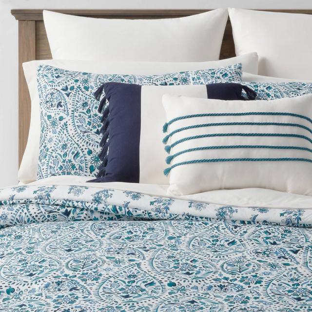 Bancroft Reversible Paisley Print Comforter & Sheet Bedding Set Blue - Threshold™