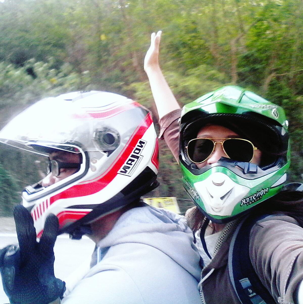 Going to Marilaque with no special occasion is one of our favorite things to do. We often call it "Night Ride".