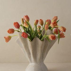 Darcia Vase