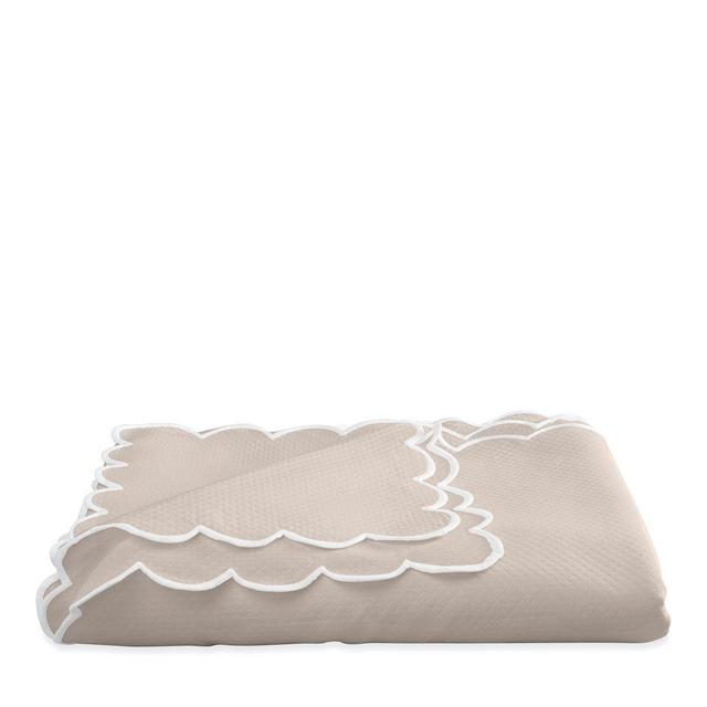 Matouk Savannah Gardens Tablecloth, 68" x 126" Oblong