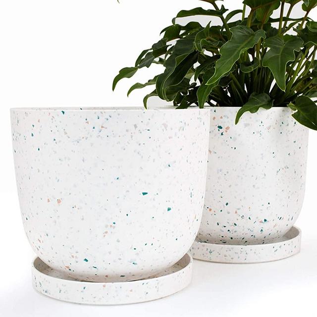 AUBURY White Indoor Plant Pots - 9 and 10 inch Planters with Drainage, Sturdy and Strong Designer Flower Pot Set with Saucers Suited for Medium to Large Sized Houseplants, Perfect for Plant Stands