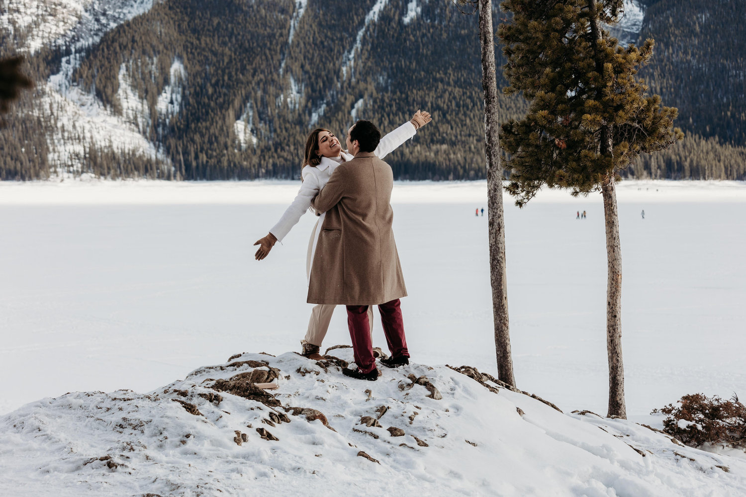 The Wedding Website of Marcia Angulo and Alejandro Llamas