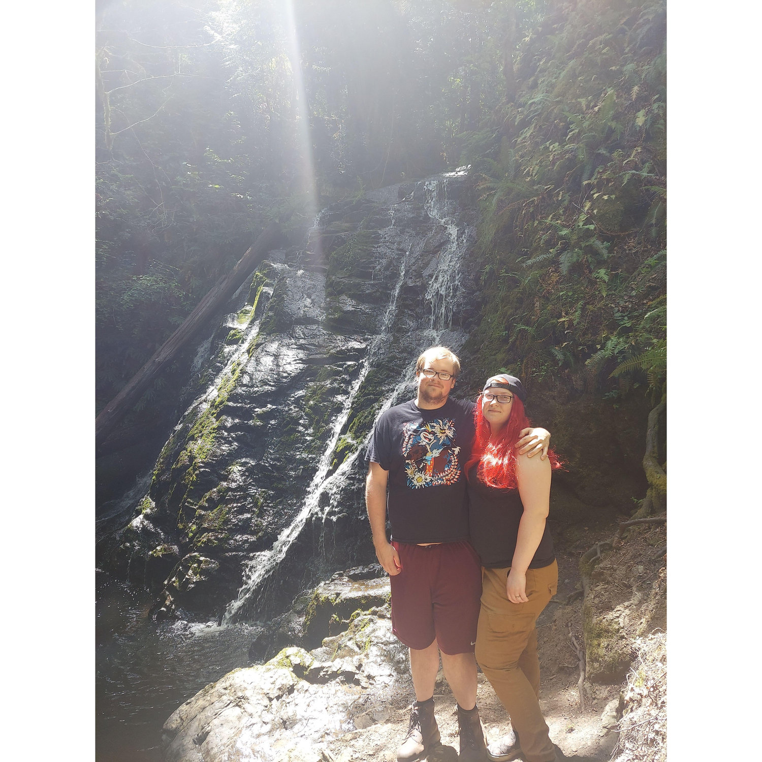 Hiking to Dickerson Falls
