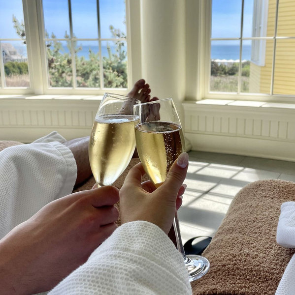 60-Minute Couples Massage