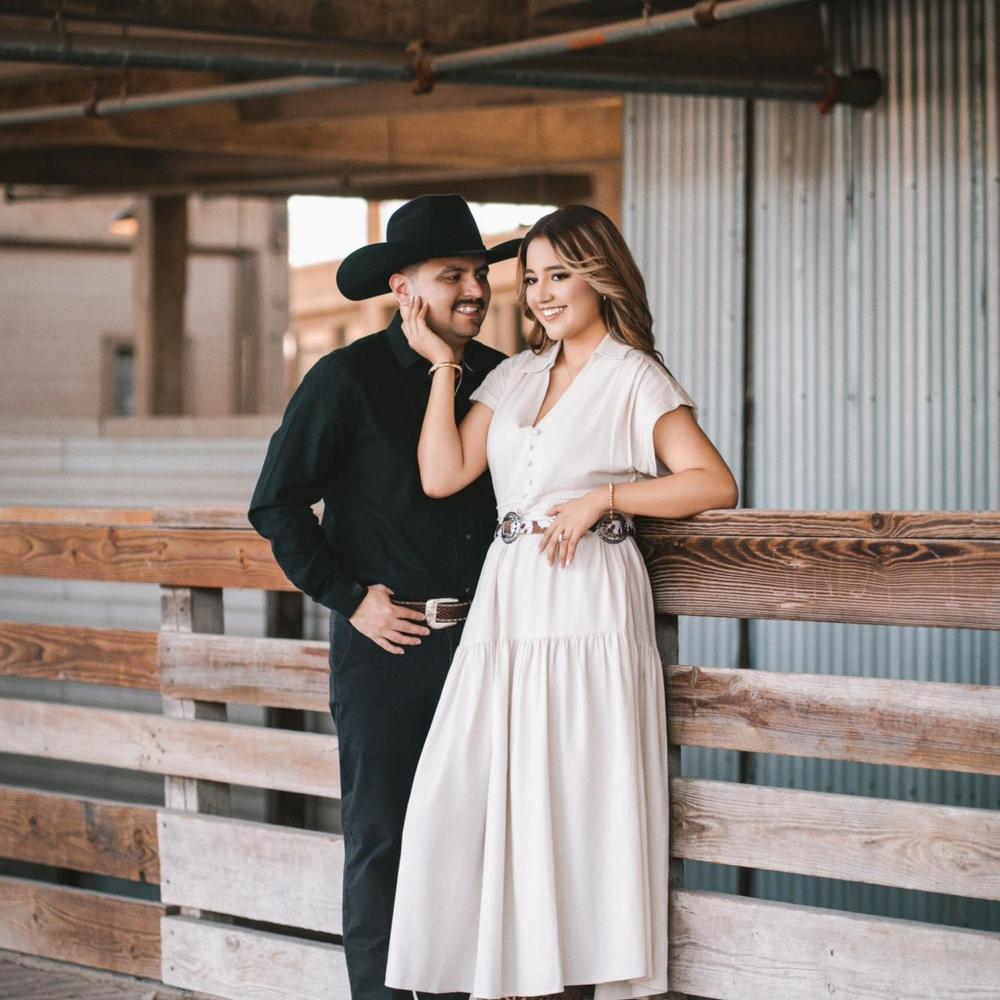 The Wedding Website of Laura López and Gillermo Gómez