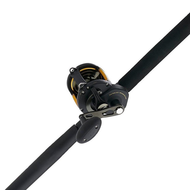 Penn Squall II Lever Drag Fishing Rod & Reel Combo