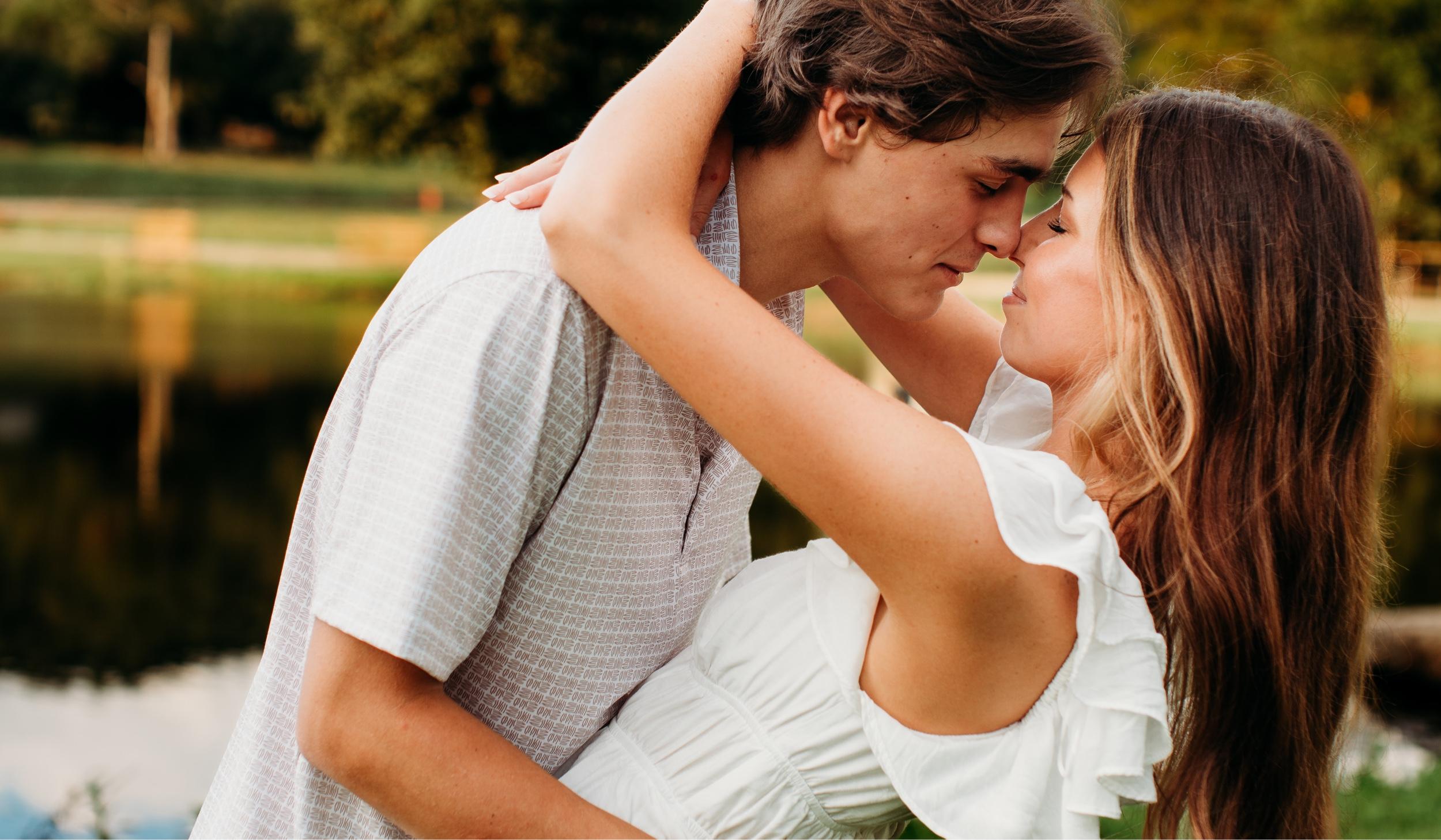 The Wedding Website of Brooke Glenn and Sean Snow
