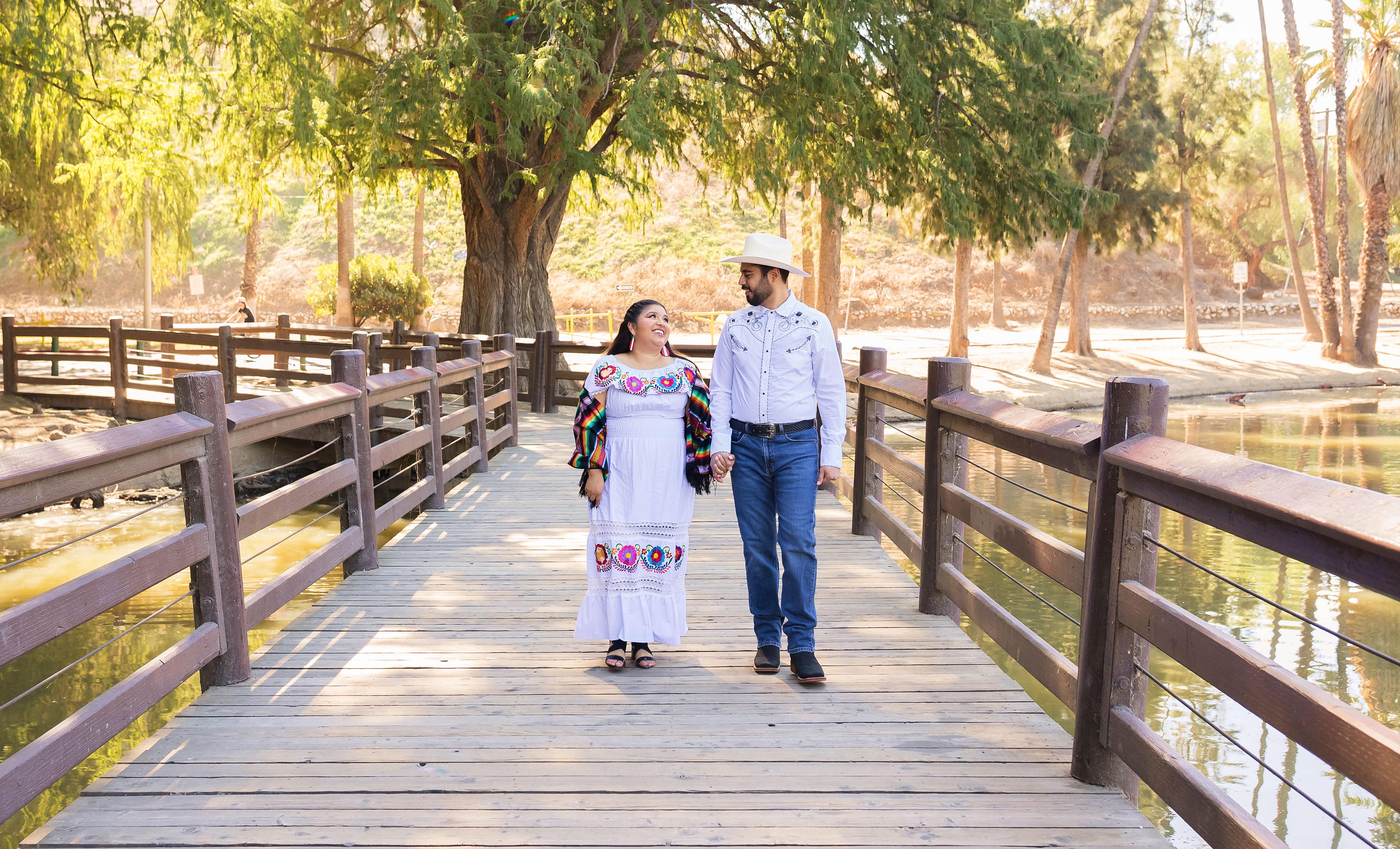 The Wedding Website of Gregory Cueva, Jr. and Christine Muñoz-Aguilar