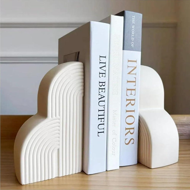 HUZHIBING 2Pcs/Set Book Ends for Shelves, Decorative Book Ends for Heavy Books,Aesthetic Boho Style for Book Ends for Shelves,Modern Home Office Bookshelf Decor, Home Decor,or Library Decor (Cream)