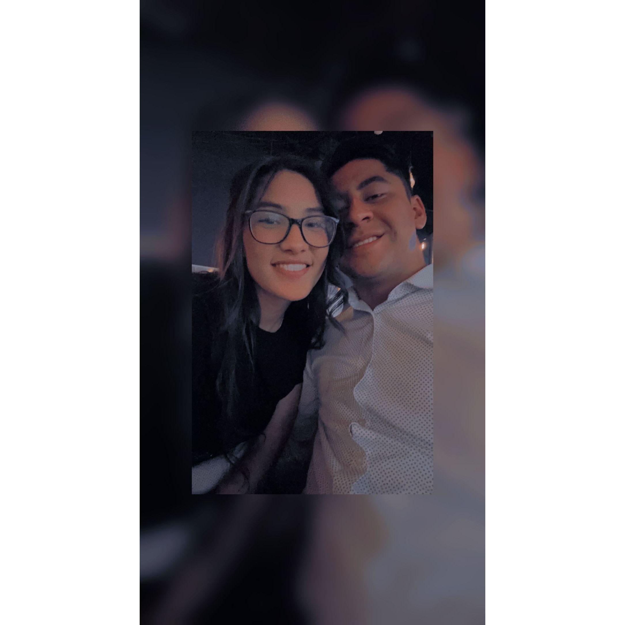 Our first photo together. 
Nuestro primer foto juntos.