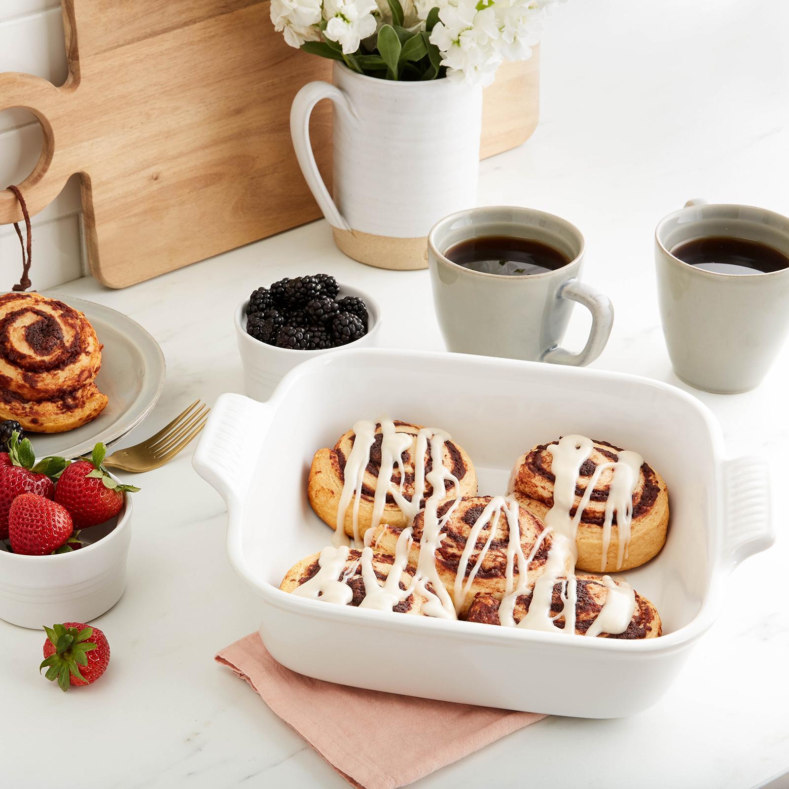 Liza Pluto and Evan Lukaske's Wedding Registry on Zola