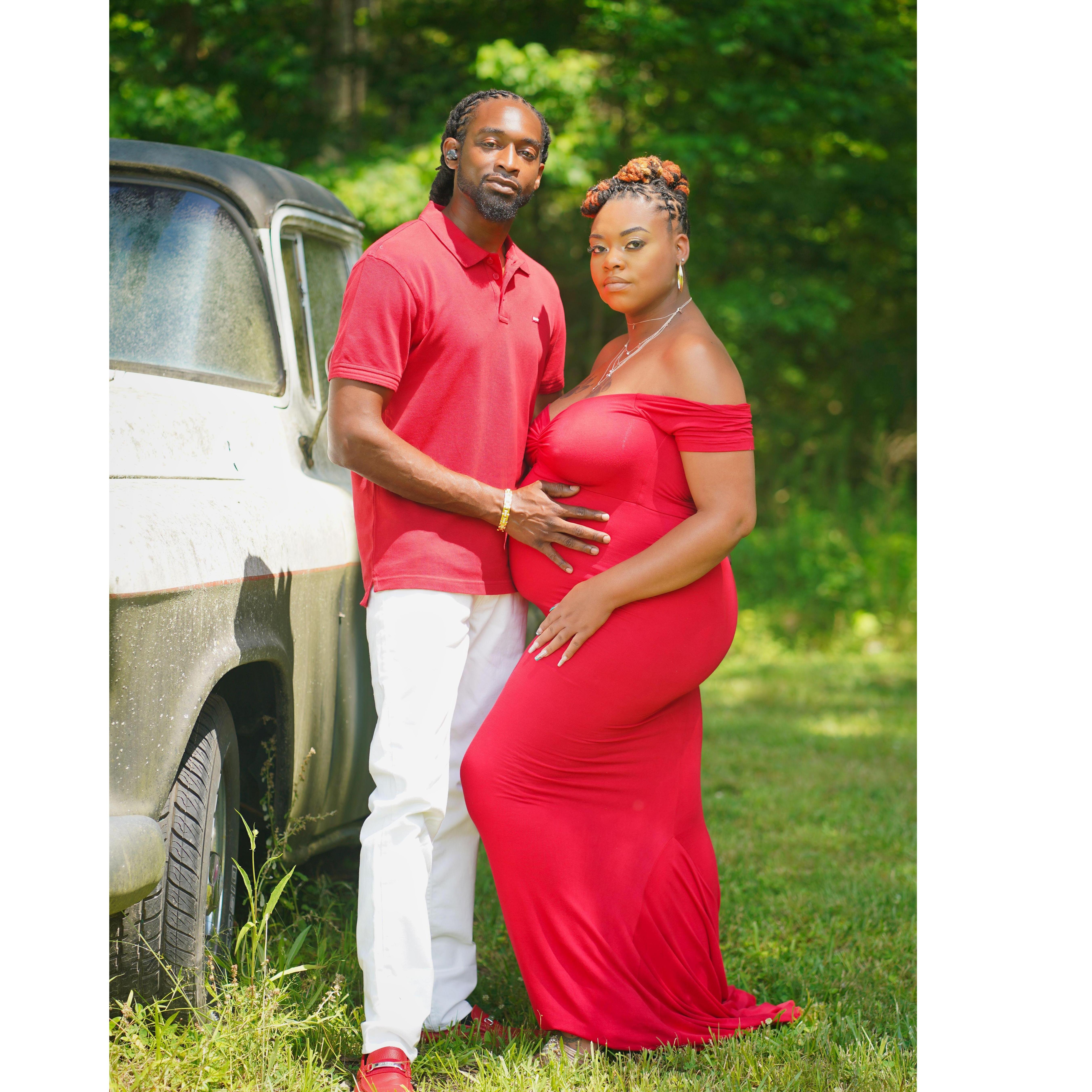 June 2020
Maternity Shoot!