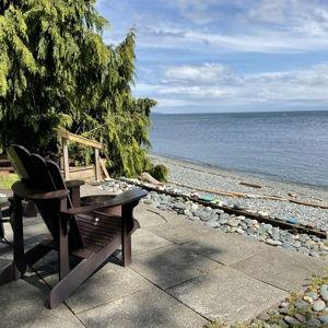 Vancouver Island Coastal Cottage