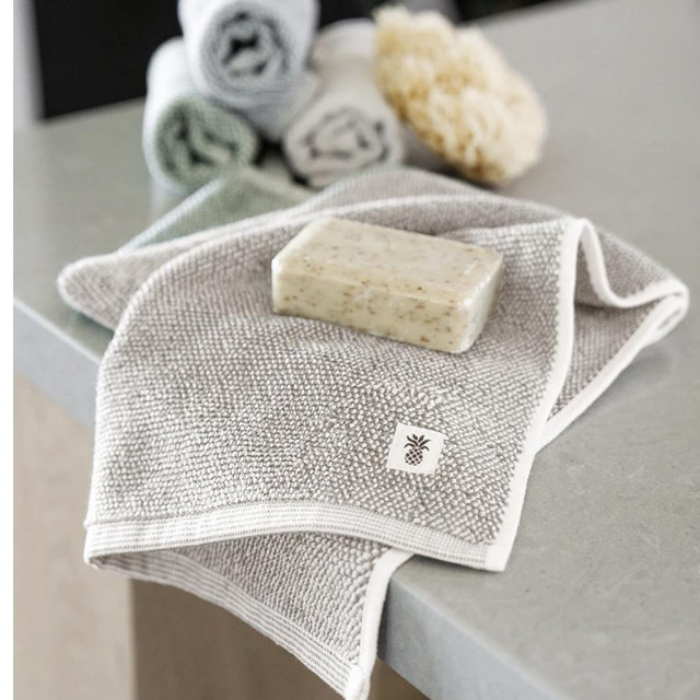 Bamboo Two-Tone Hand Towel