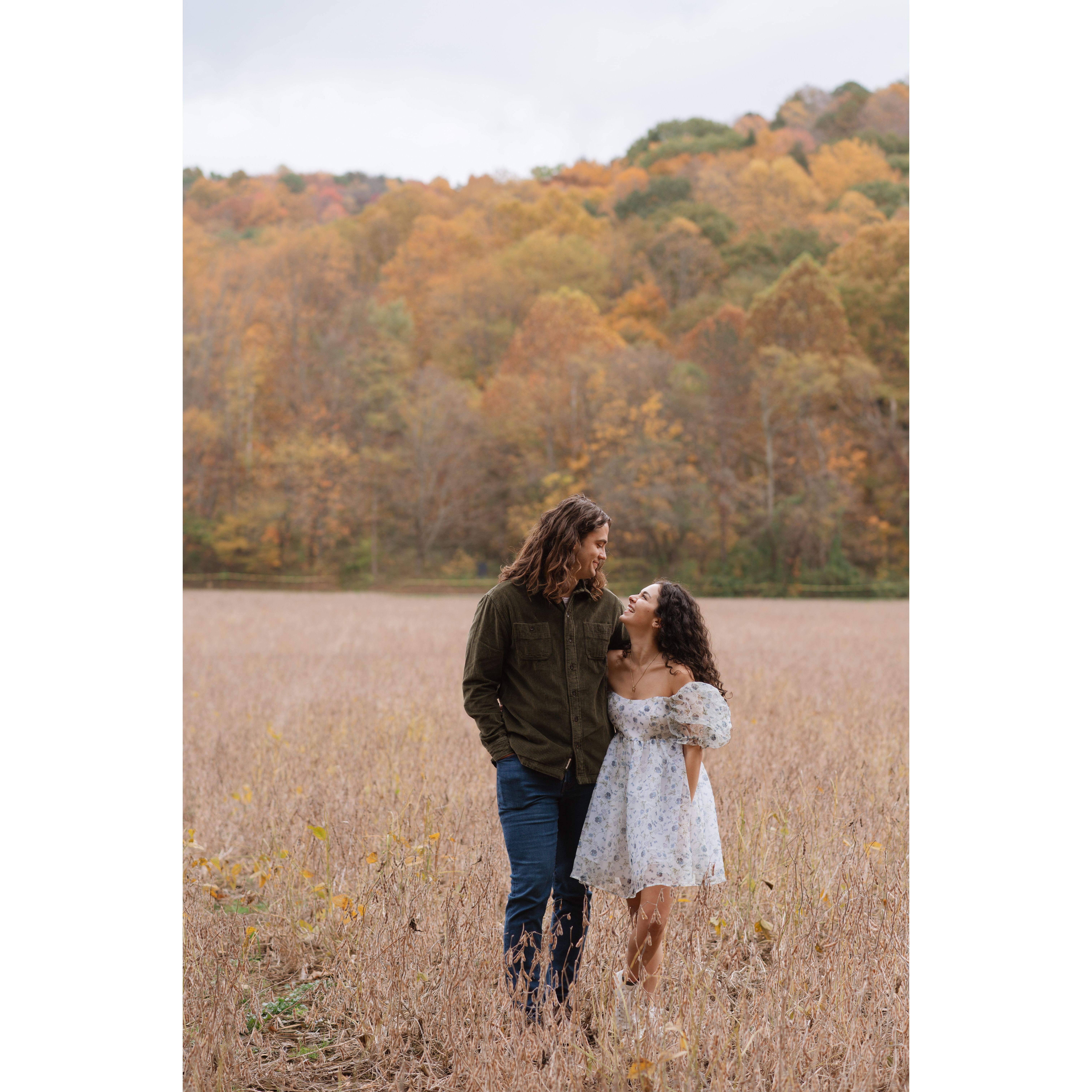 Engagement photos with Bailey Toot Photography