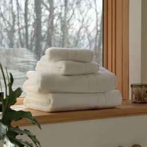 Super-Plush Turkish Cotton Bath Towel Bundle - White