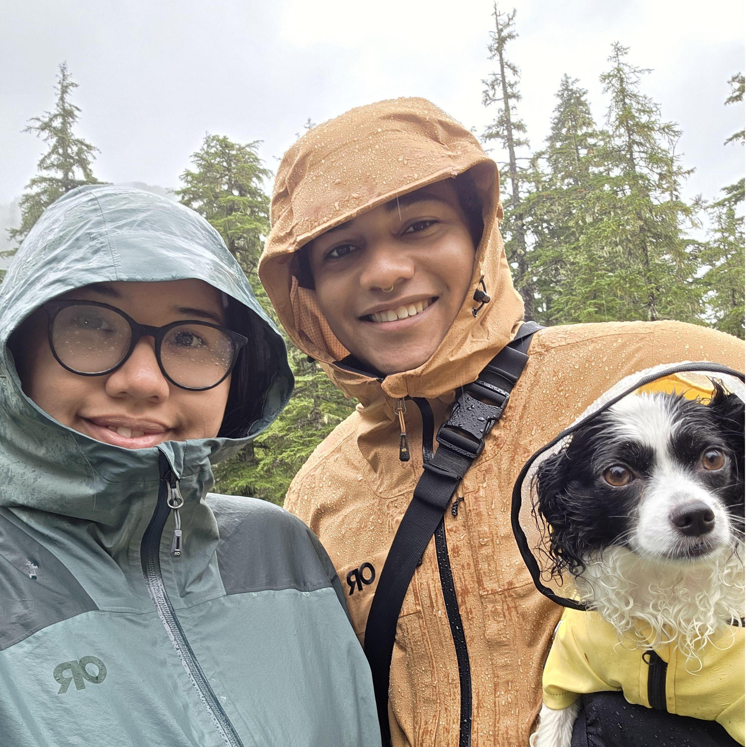 Rainy family photo with the  love of our lives, Dolly<3