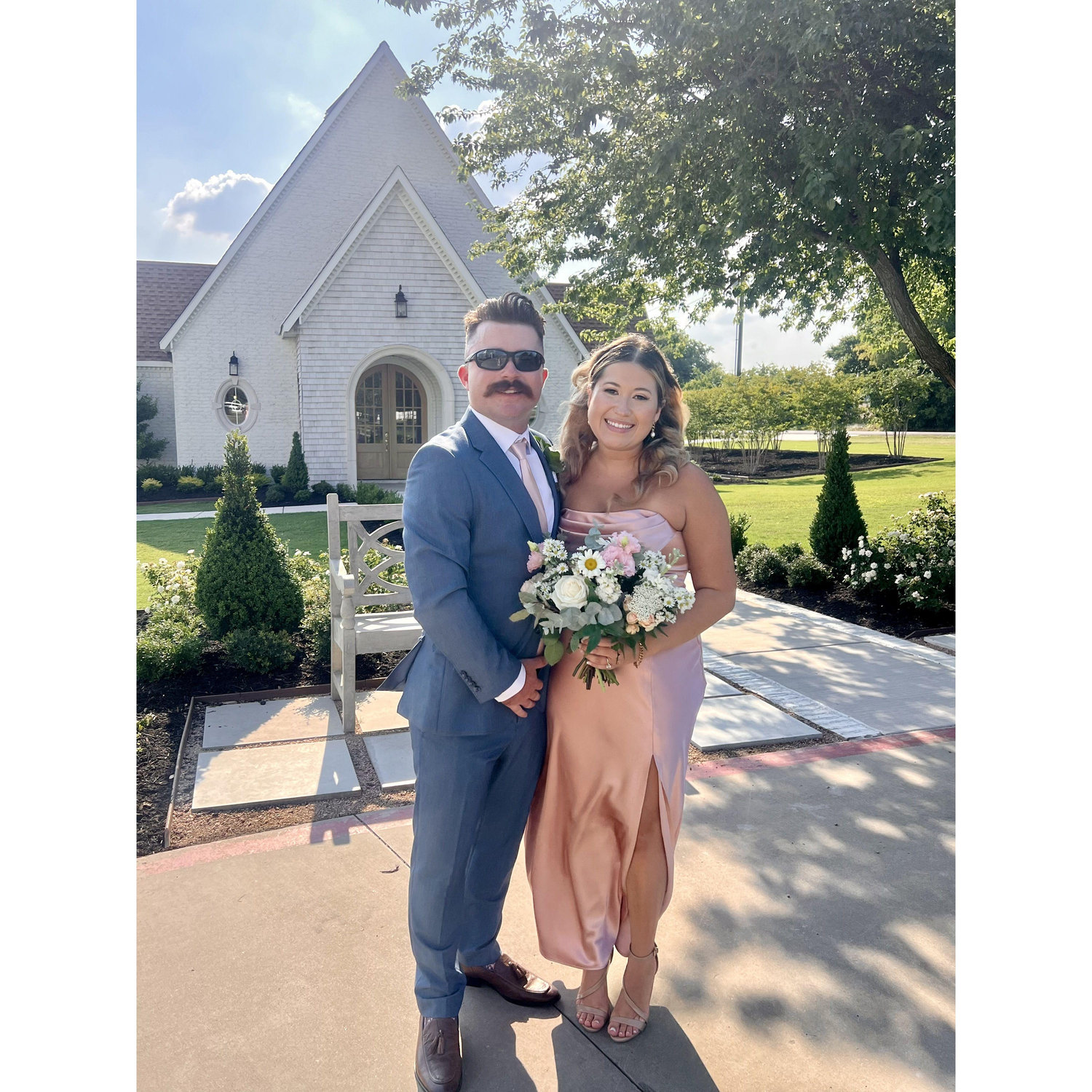 Bridesmaid & Groomsman/Officiant