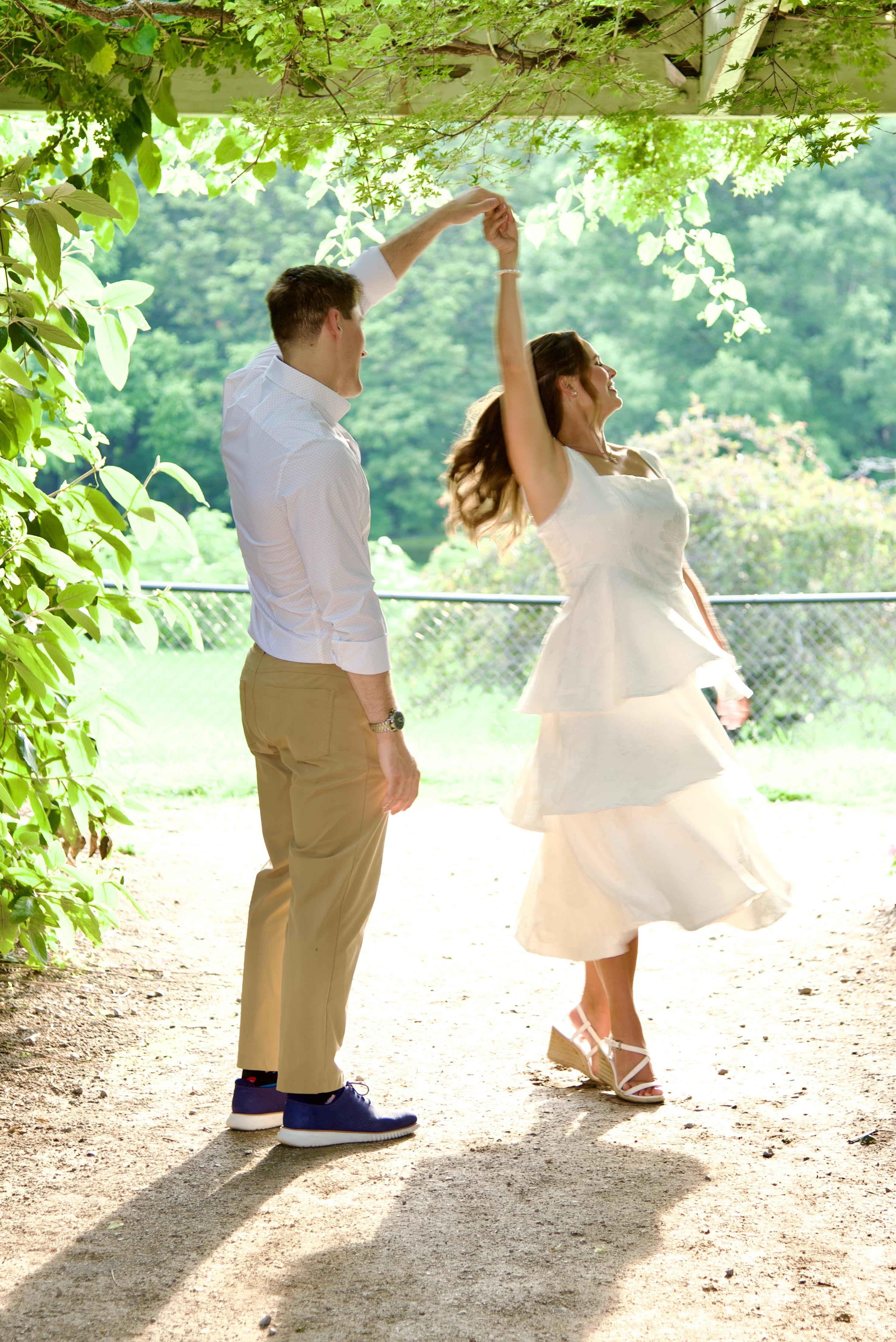 The Wedding Website of Eleanor Blincoe and Grayson Shuck