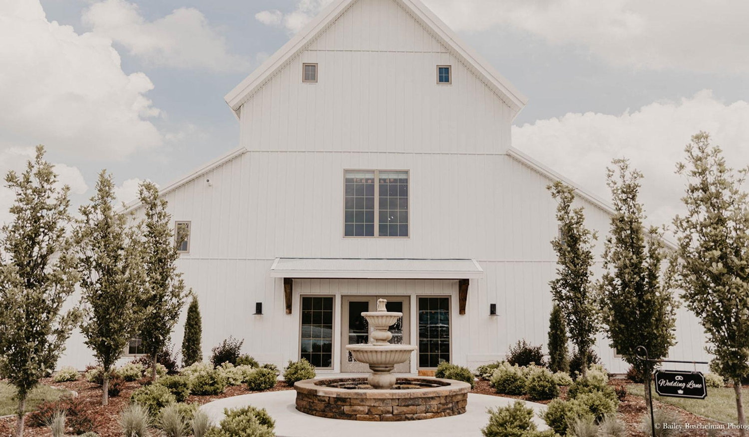The Wedding Website of Easton Lavicky and Hannah McDaniel