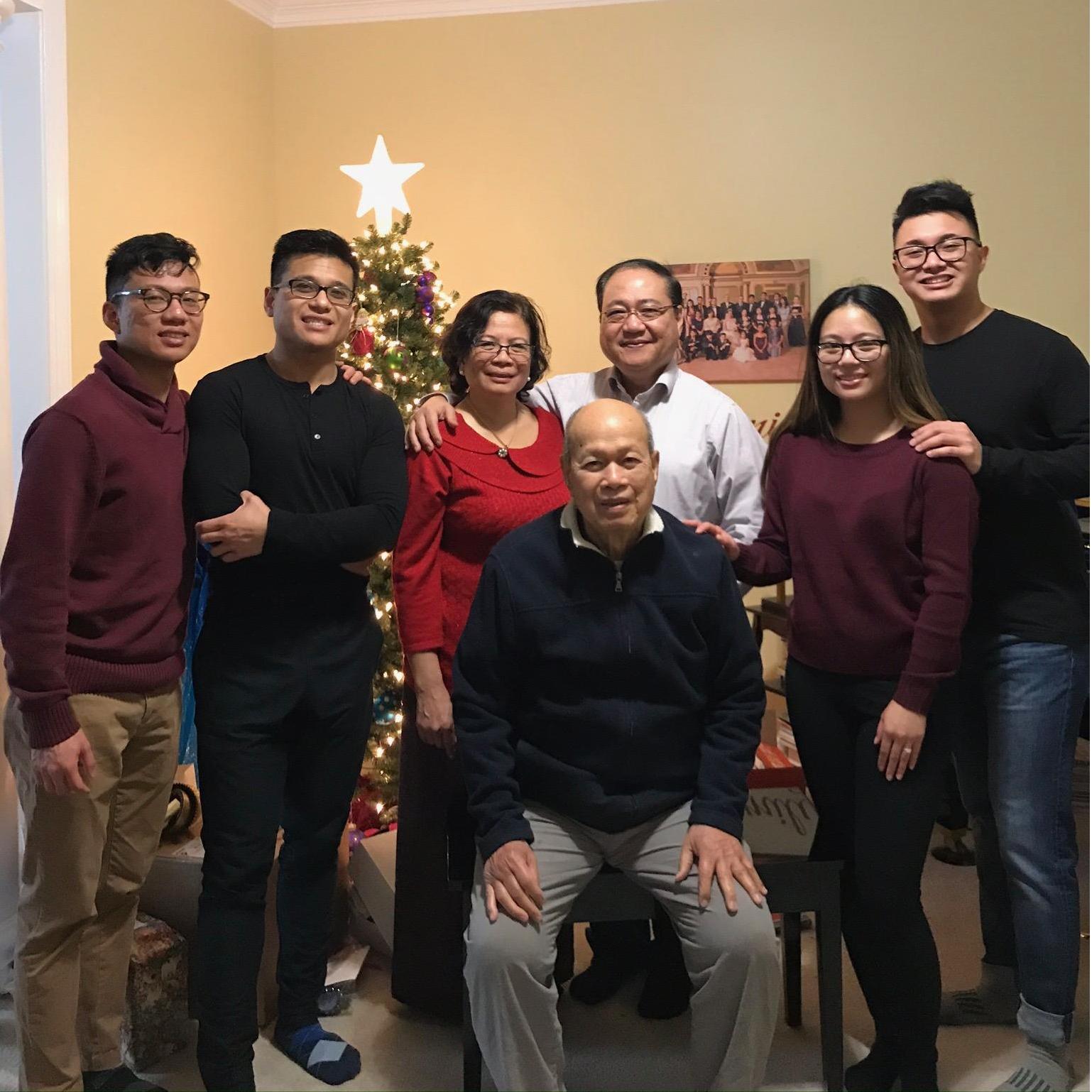 12/25/19 - Chrisdelon's first Christmas with Kathryn's family