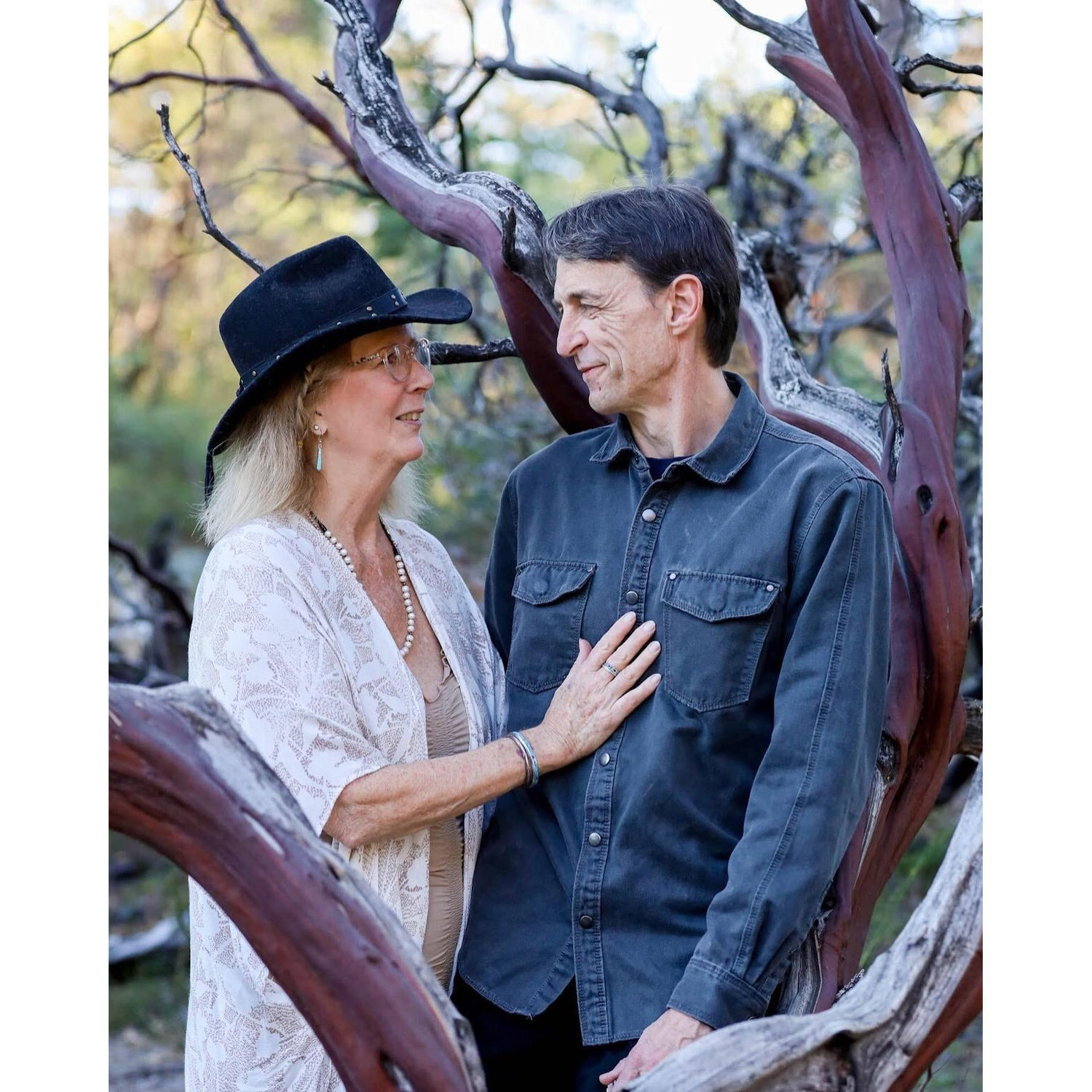 Moment in the manzanita #anniejacksonphotography
