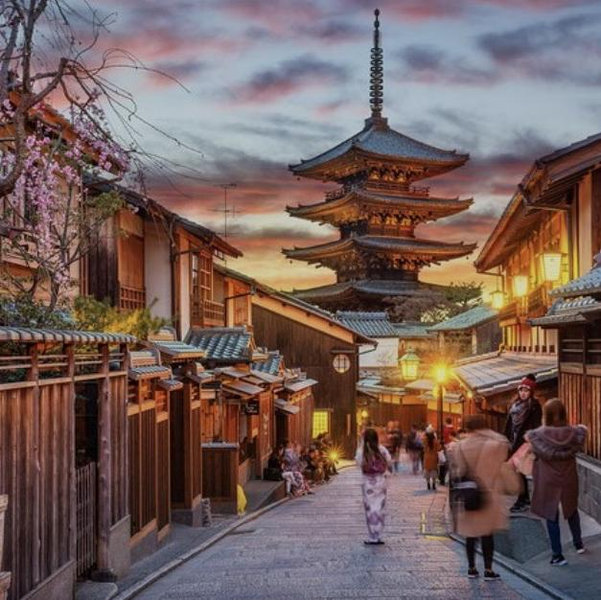 Evening in Historic Kyoto