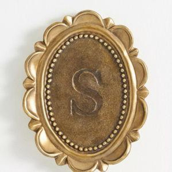 Louisa Monogram Gallery Wall Charm