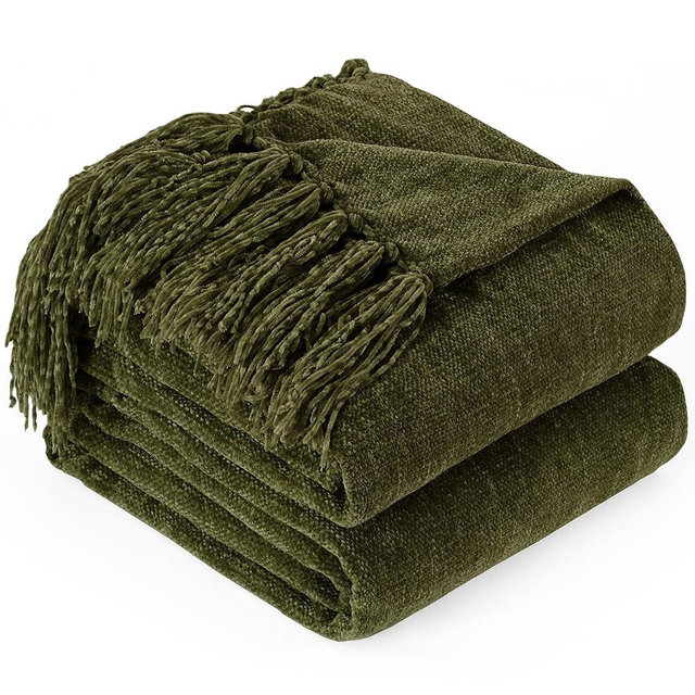 GINAMUSE Chenille Throw Blanket for Couch with Tassels,50"X60" Soft Cozy Lightweight Knitted Boho Decorative Blankets for Bed and Sofa,Olive Green